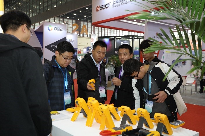首届世界传感器大会在郑开幕 塑造传感器产业“郑州”符号